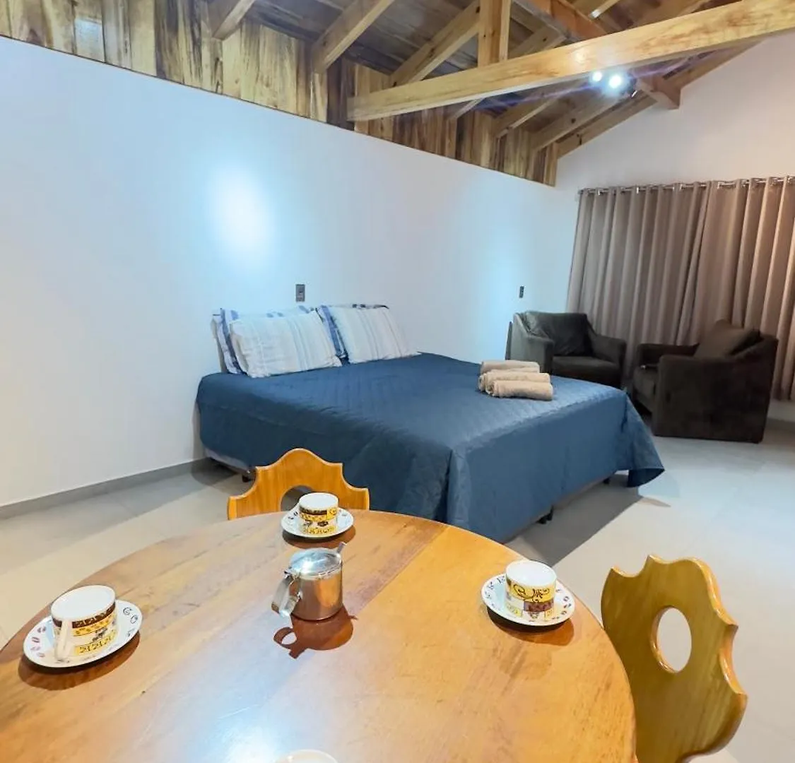 Cabana Refugio Alpino Treze Tílias Brasil